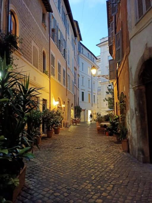 Locanda Cappellari - Campo De' Fiori Rome Buitenkant foto
