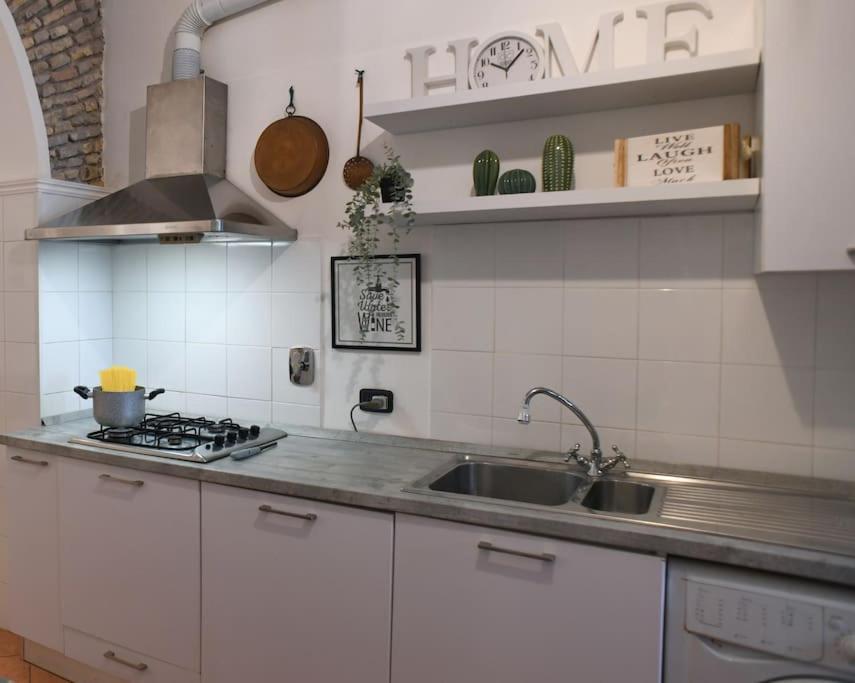 Locanda Cappellari - Campo De' Fiori Rome Buitenkant foto